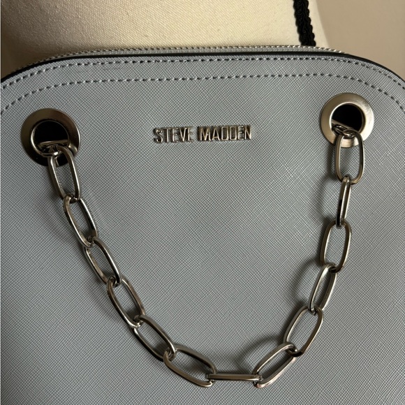 Steve Madden crossbody purse in light blue. Brand new, never used. - Picture 2 of 3